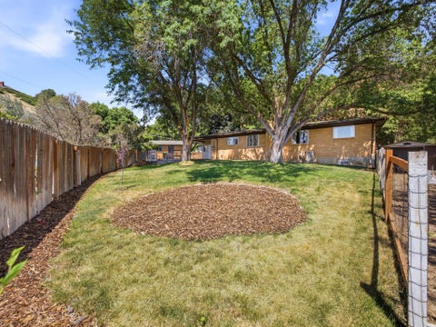 Tiny photo for 4155 N CRESTVIEW AVE, Provo, UT 84604 (MLS # 2173781)