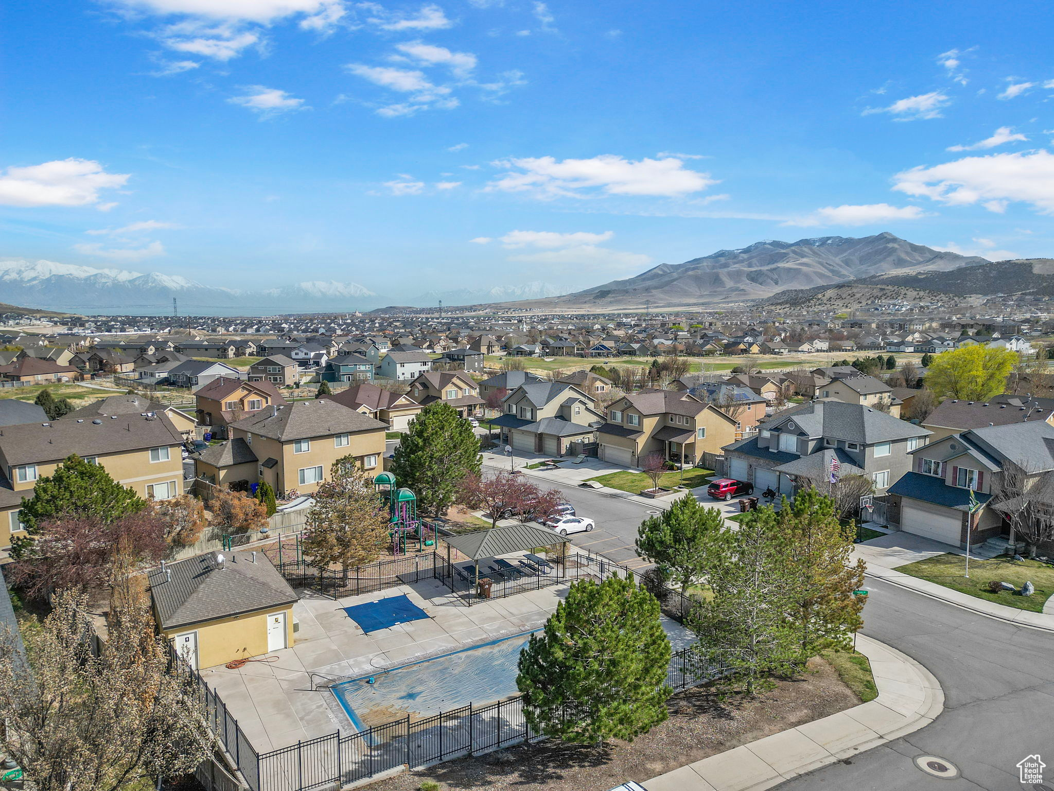 Eagle Mountain, Utah 84005, United States, 5 Bedrooms Bedrooms, ,3 BathroomsBathrooms,Residential,Active,105344