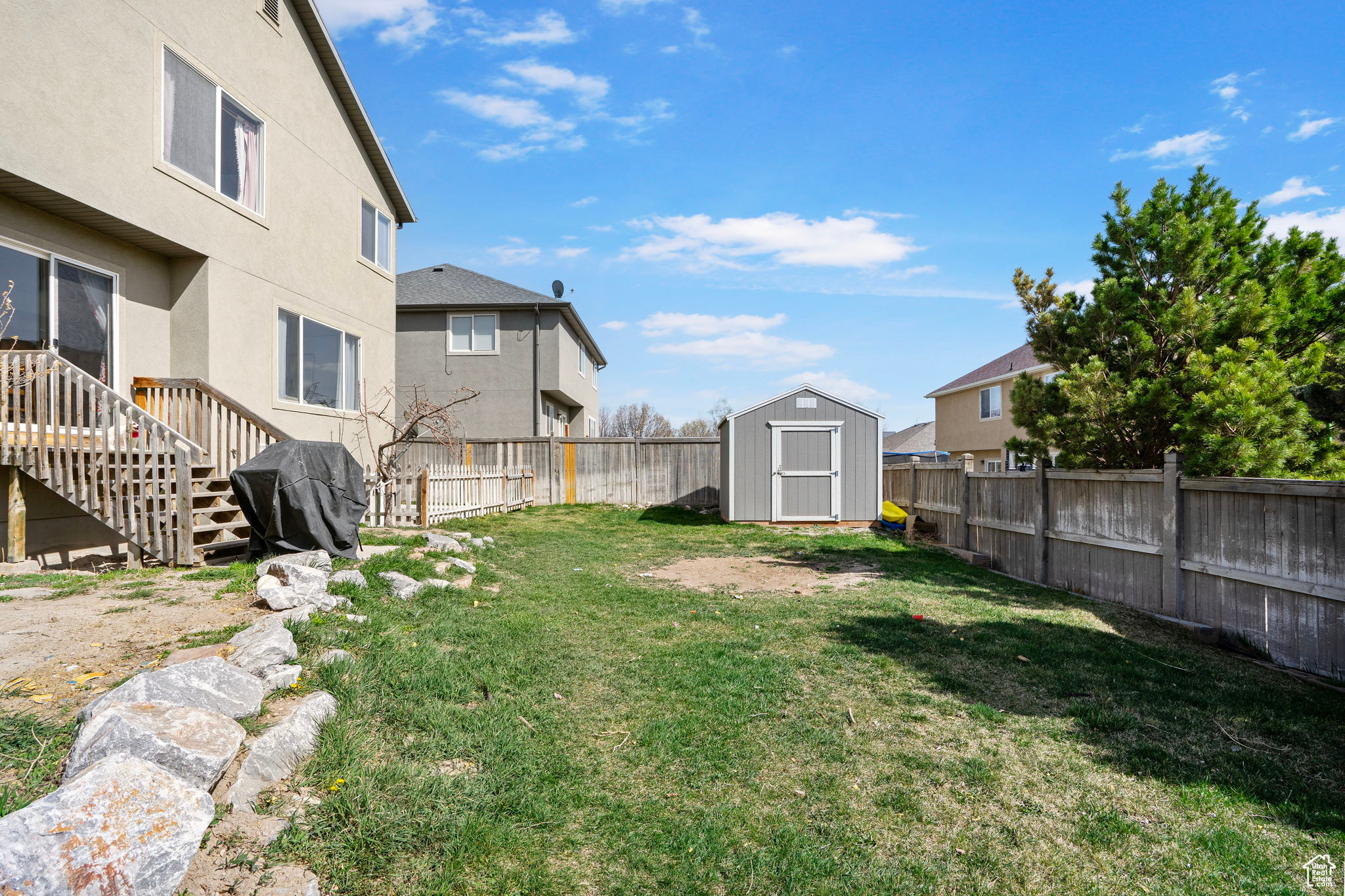 Eagle Mountain, Utah 84005, United States, 5 Bedrooms Bedrooms, ,3 BathroomsBathrooms,Residential,Active,105344