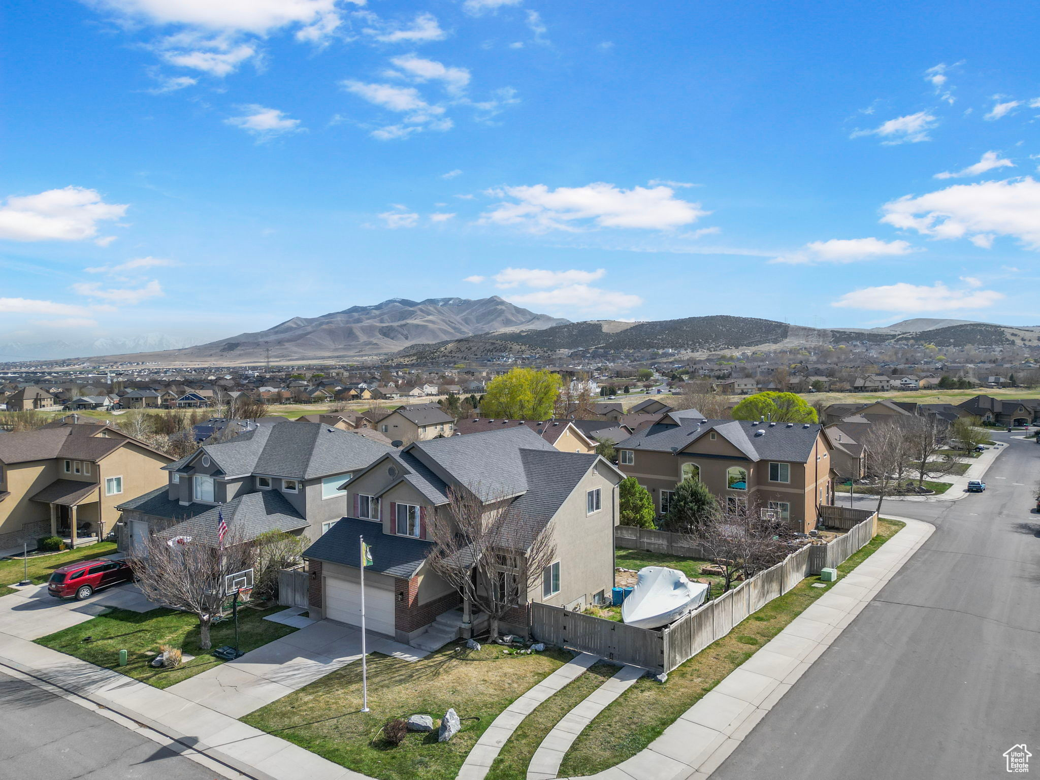 Eagle Mountain, Utah 84005, United States, 5 Bedrooms Bedrooms, ,3 BathroomsBathrooms,Residential,Active,105344