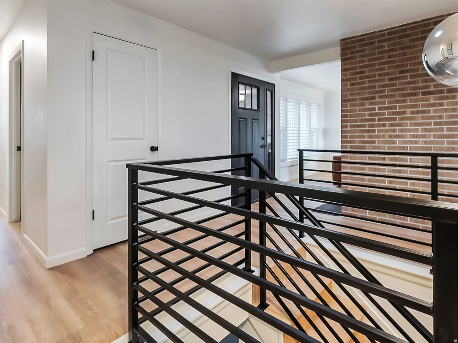 BELVIEW SLOPES - Residential