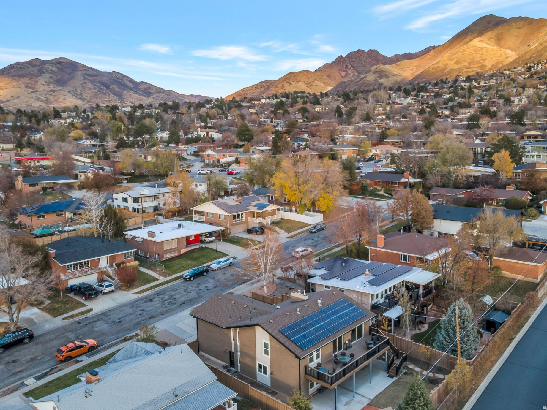 BELVIEW SLOPES - Residential