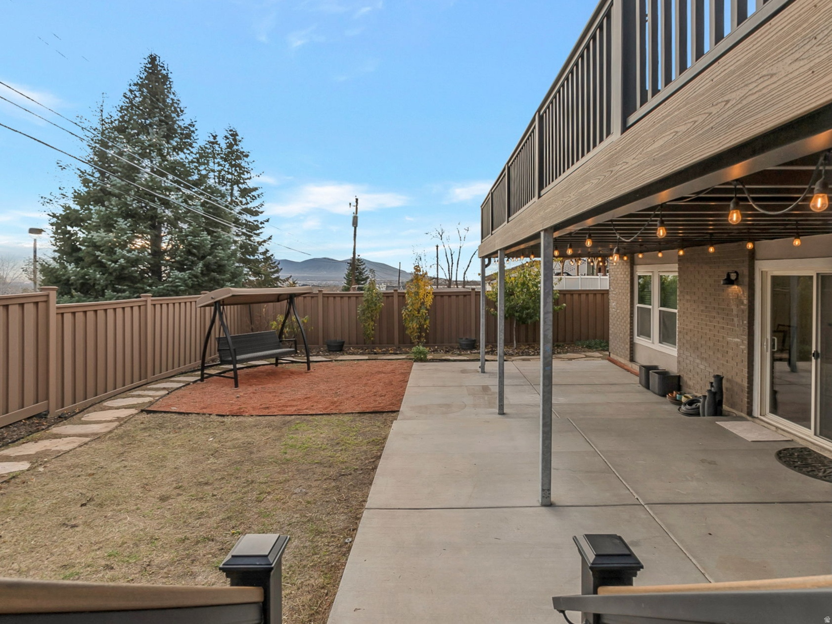 BELVIEW SLOPES - Residential