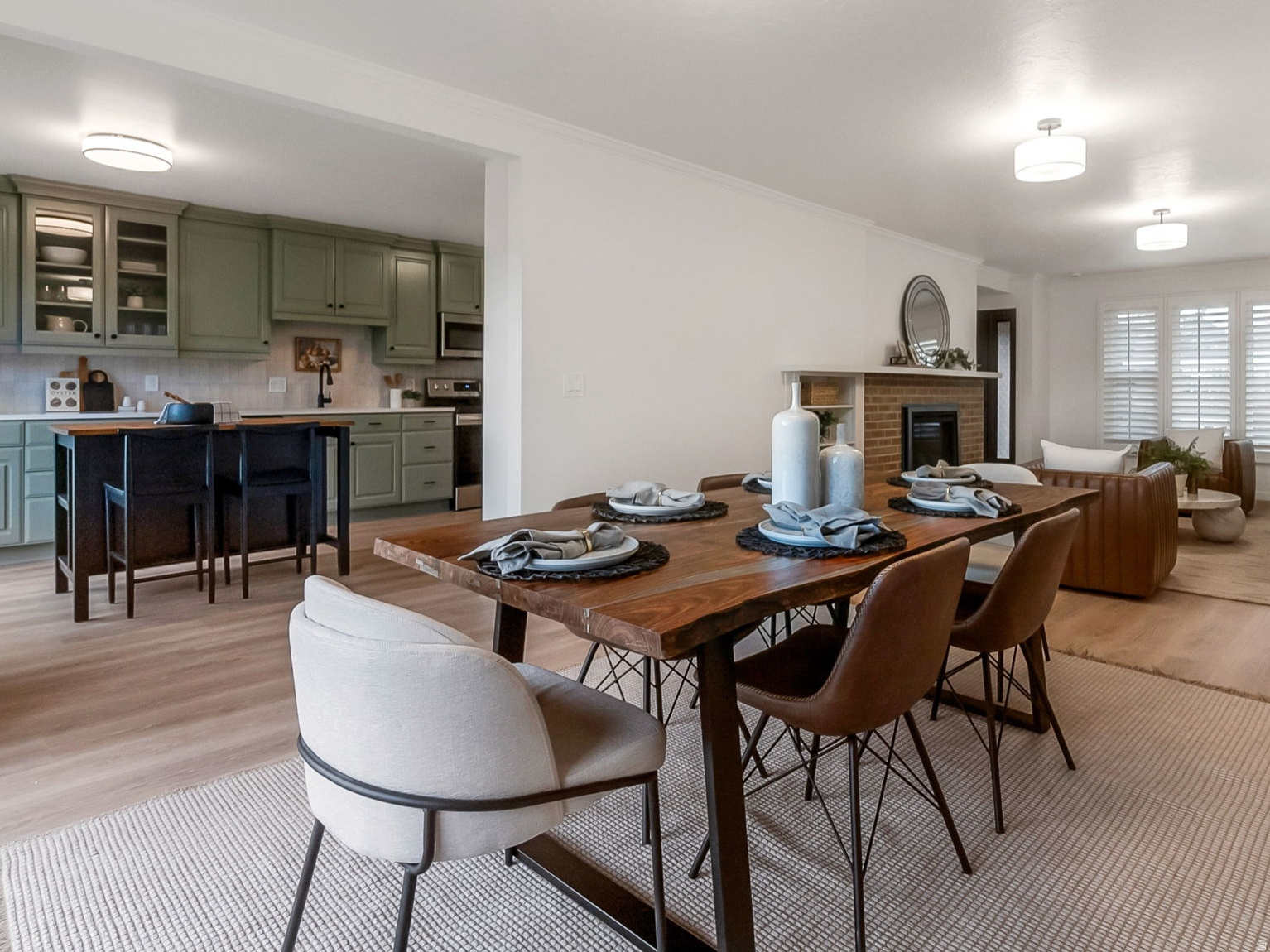 BELVIEW SLOPES - Residential