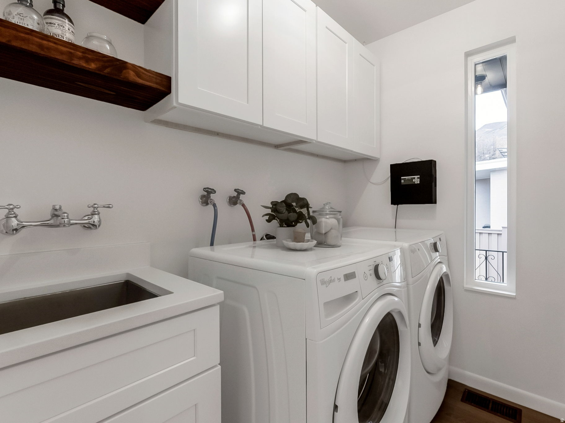 BELVIEW SLOPES - Residential