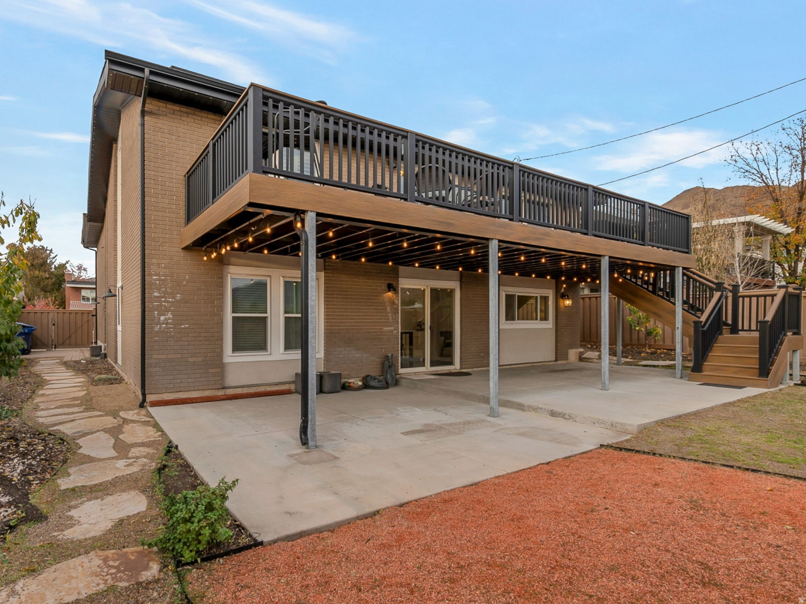 BELVIEW SLOPES - Residential