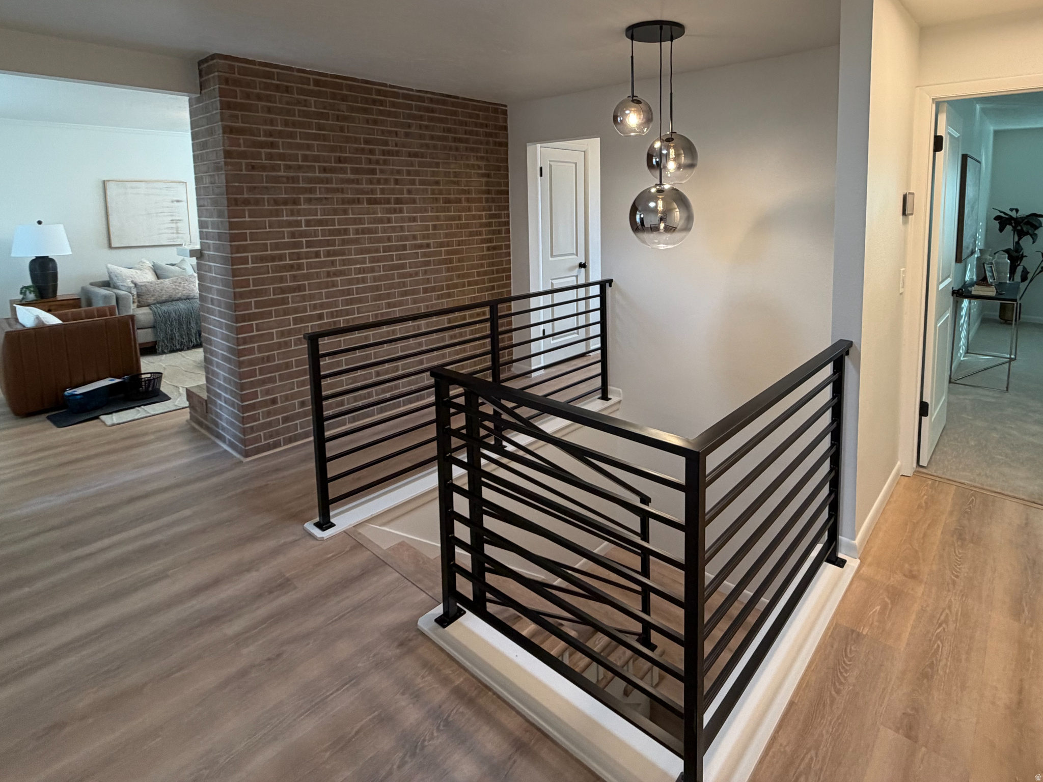 BELVIEW SLOPES - Residential