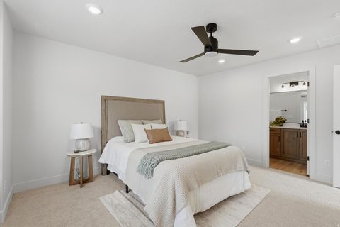 Tiny photo for 972 E 1250 S, Ogden, UT 84404 (MLS # 2159541)