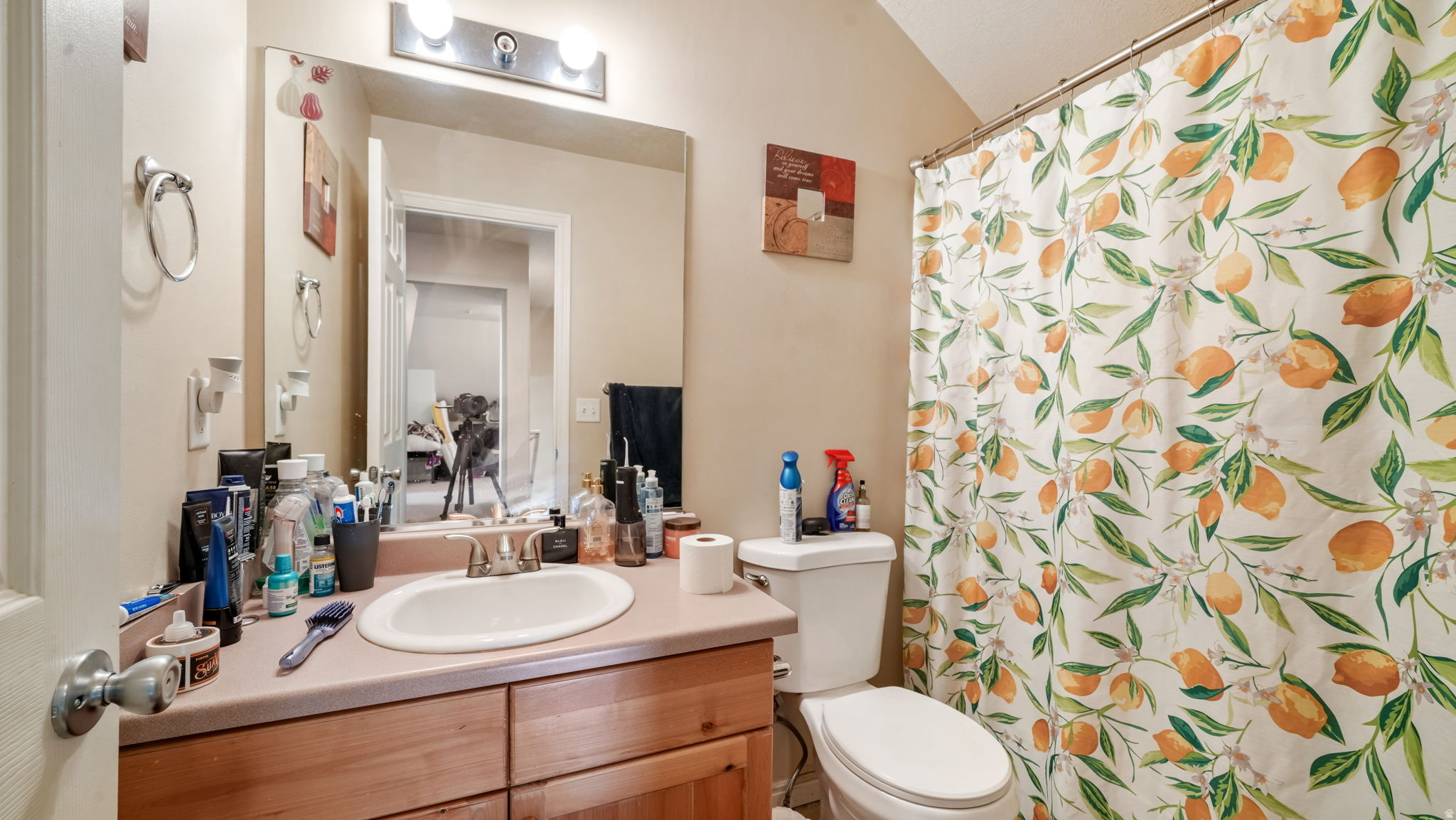 OVERLAKE ESTATES - Residential