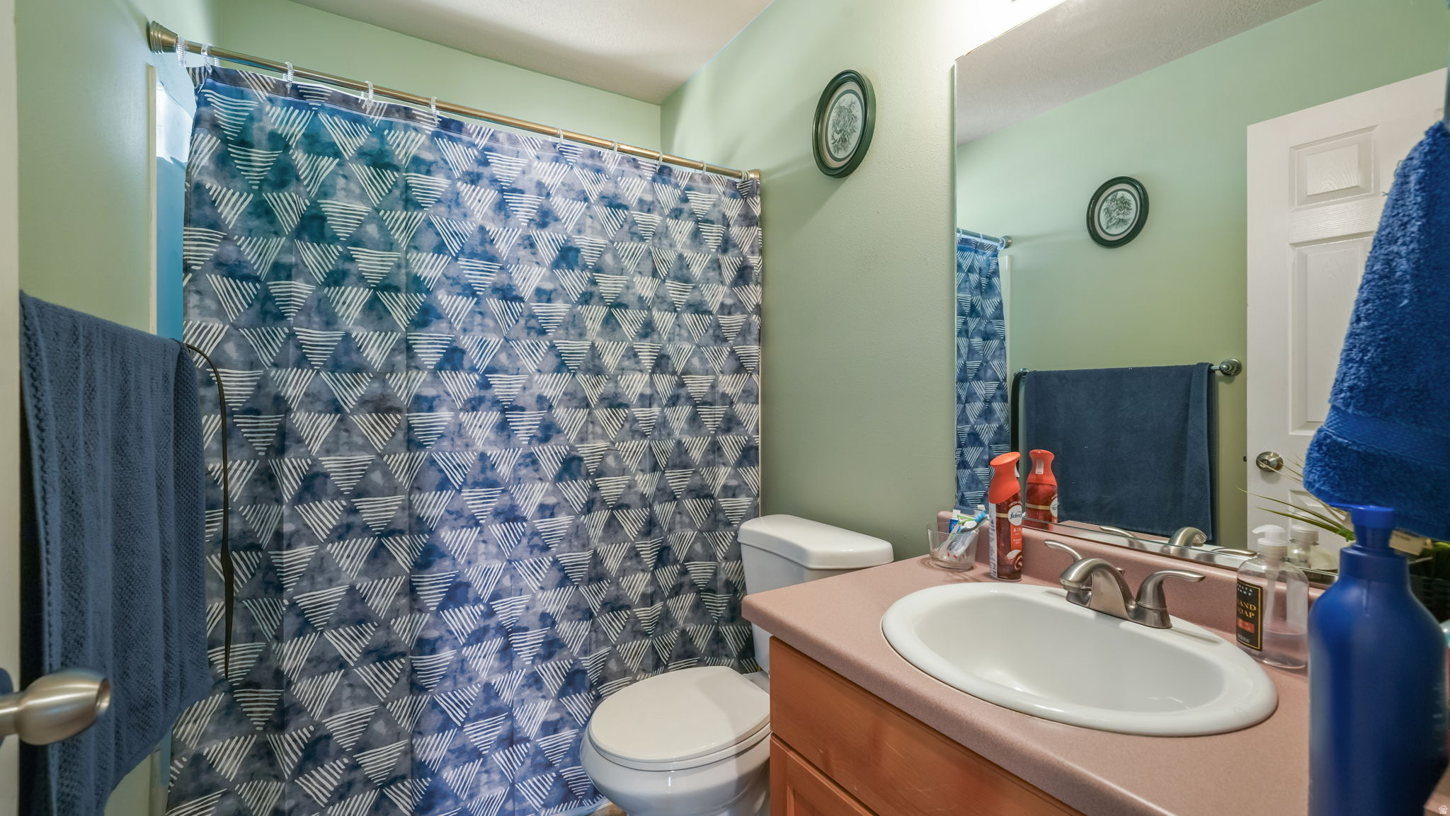 OVERLAKE ESTATES - Residential