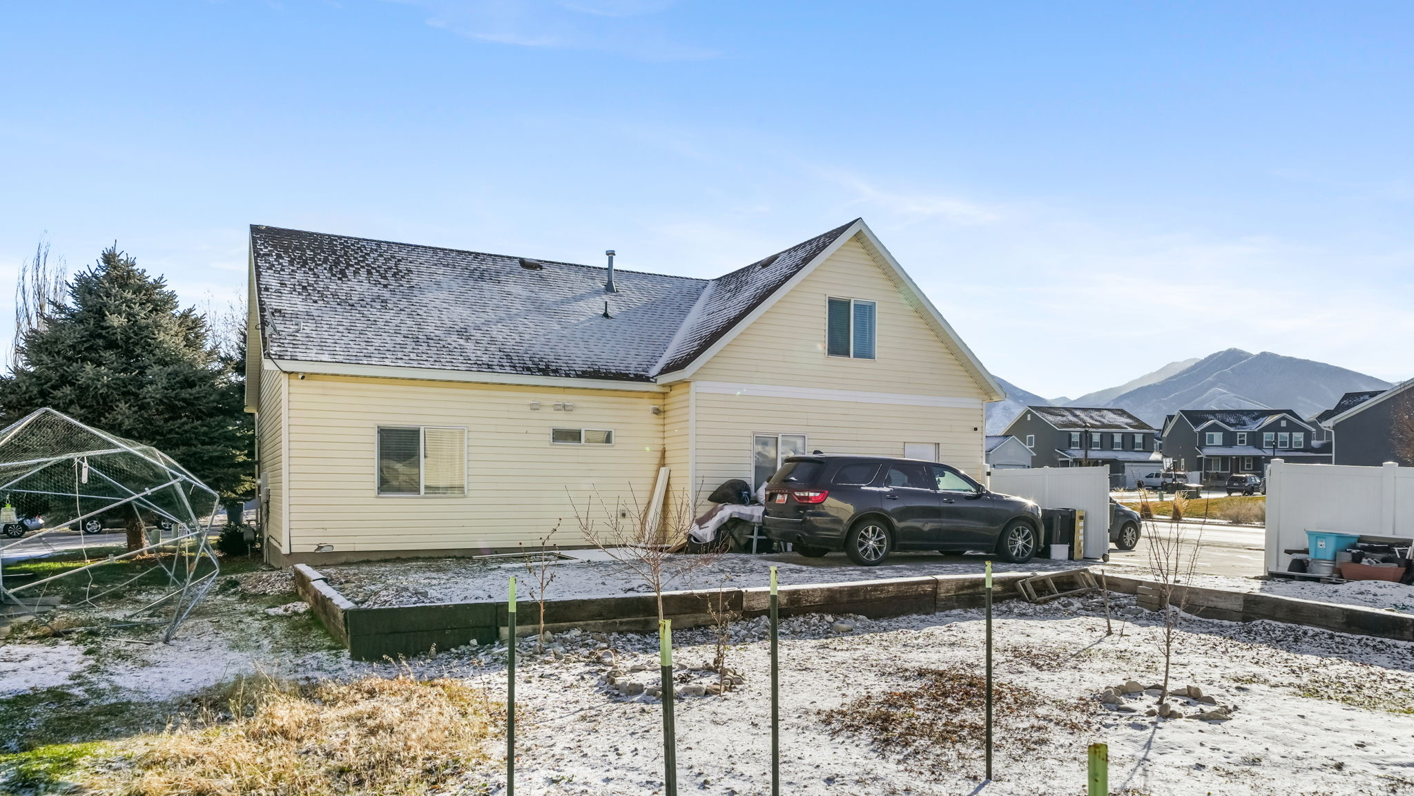 OVERLAKE ESTATES - Residential