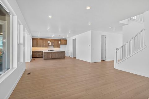 Tiny photo for 1313 E LARKSPUR WAY, Layton, UT 84040 (MLS # 2121970)