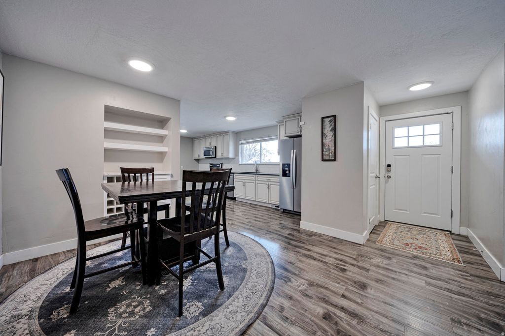 Photo of 3151 S GREEN ST, Salt Lake City, UT 84106 (MLS # 2139303)