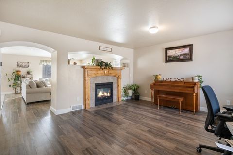 Tiny photo for 1964 E RED OAK RD, Eagle Mountain, UT 84005 (MLS # 2140335)