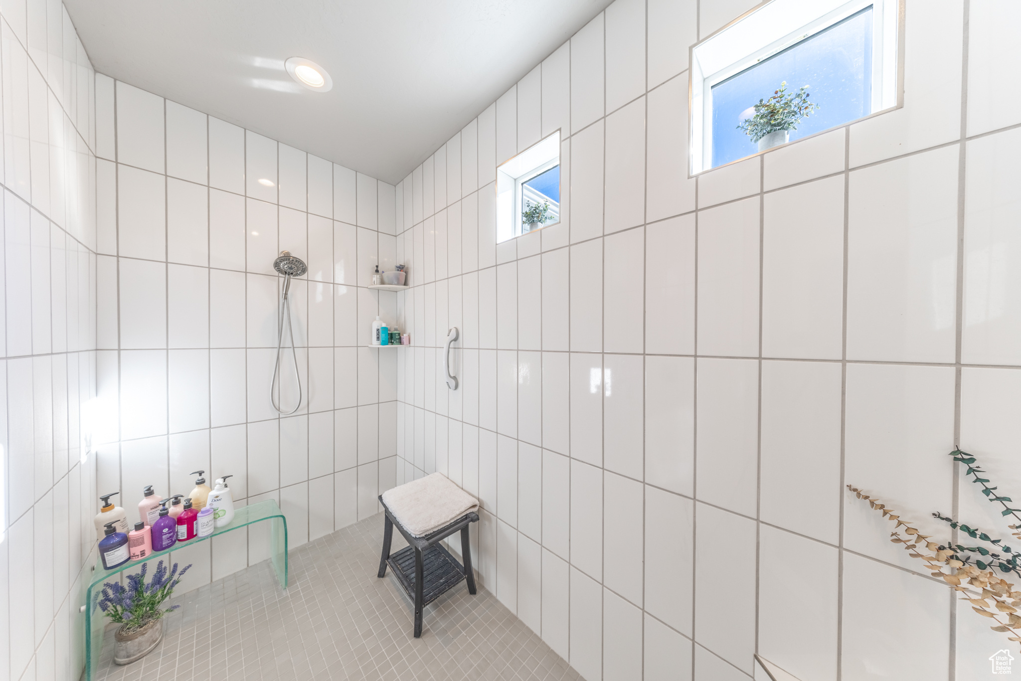 TIVOLI GARDENS - Residential