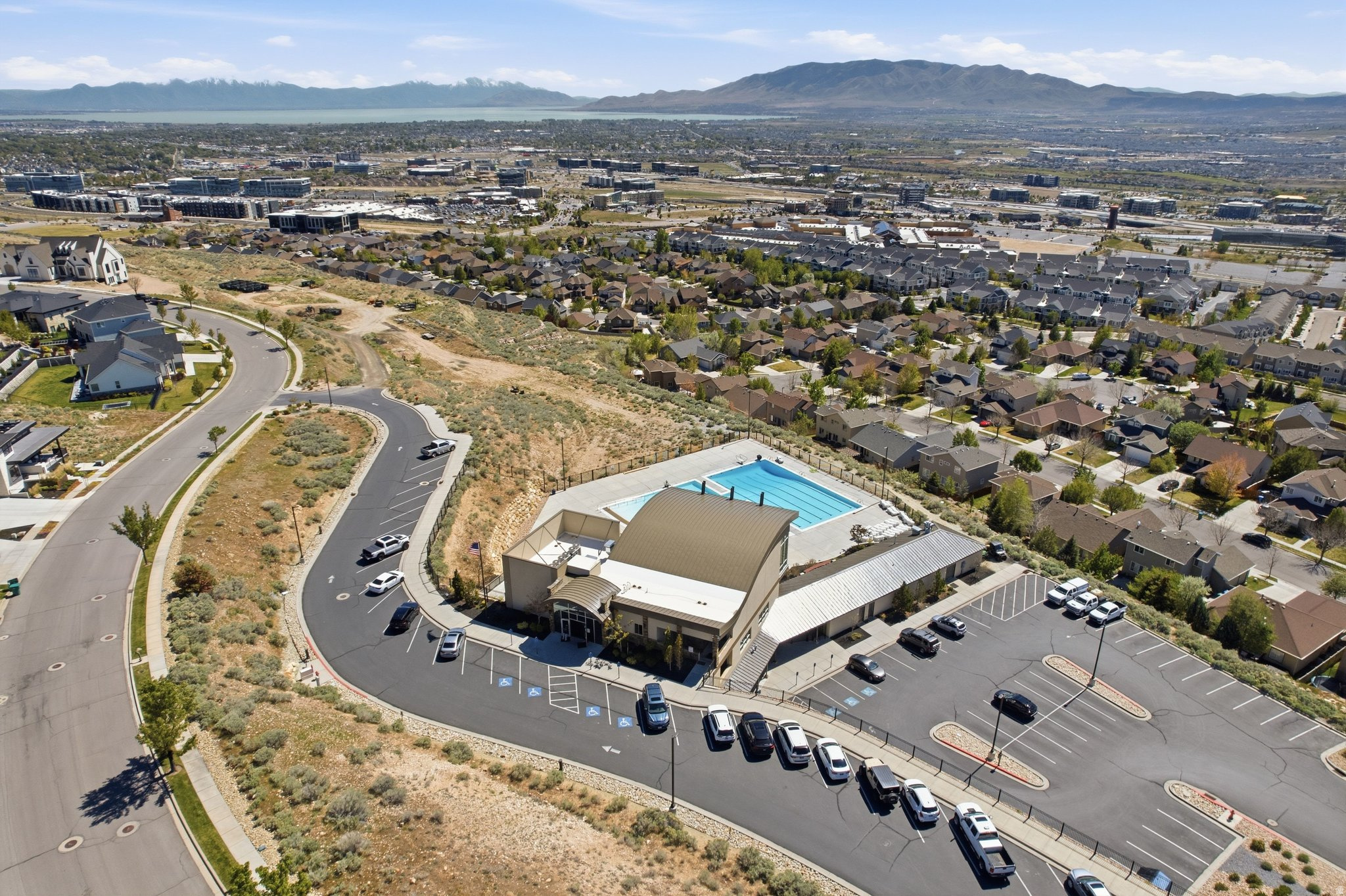RIDGE - Residential
