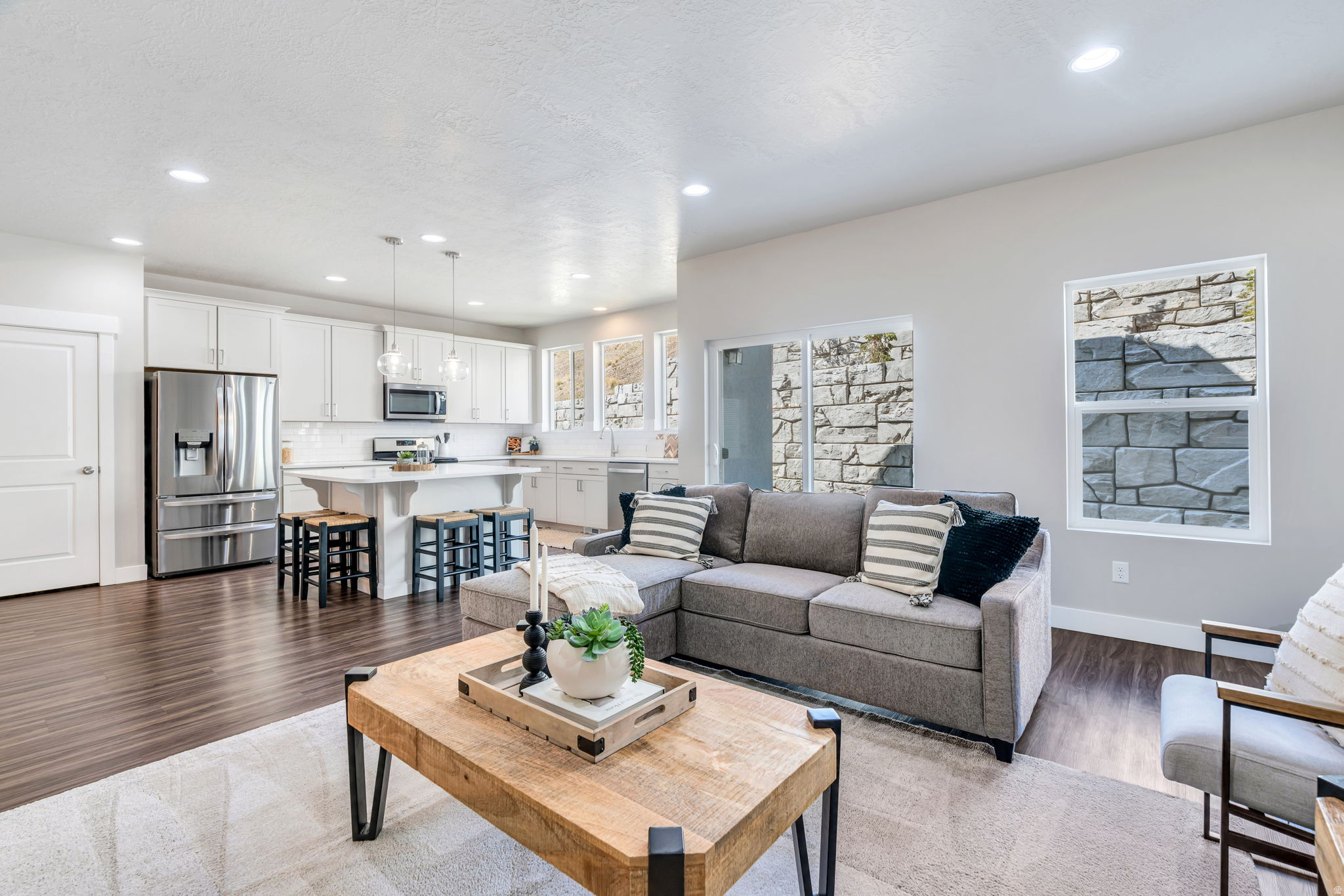 RIDGE - Residential