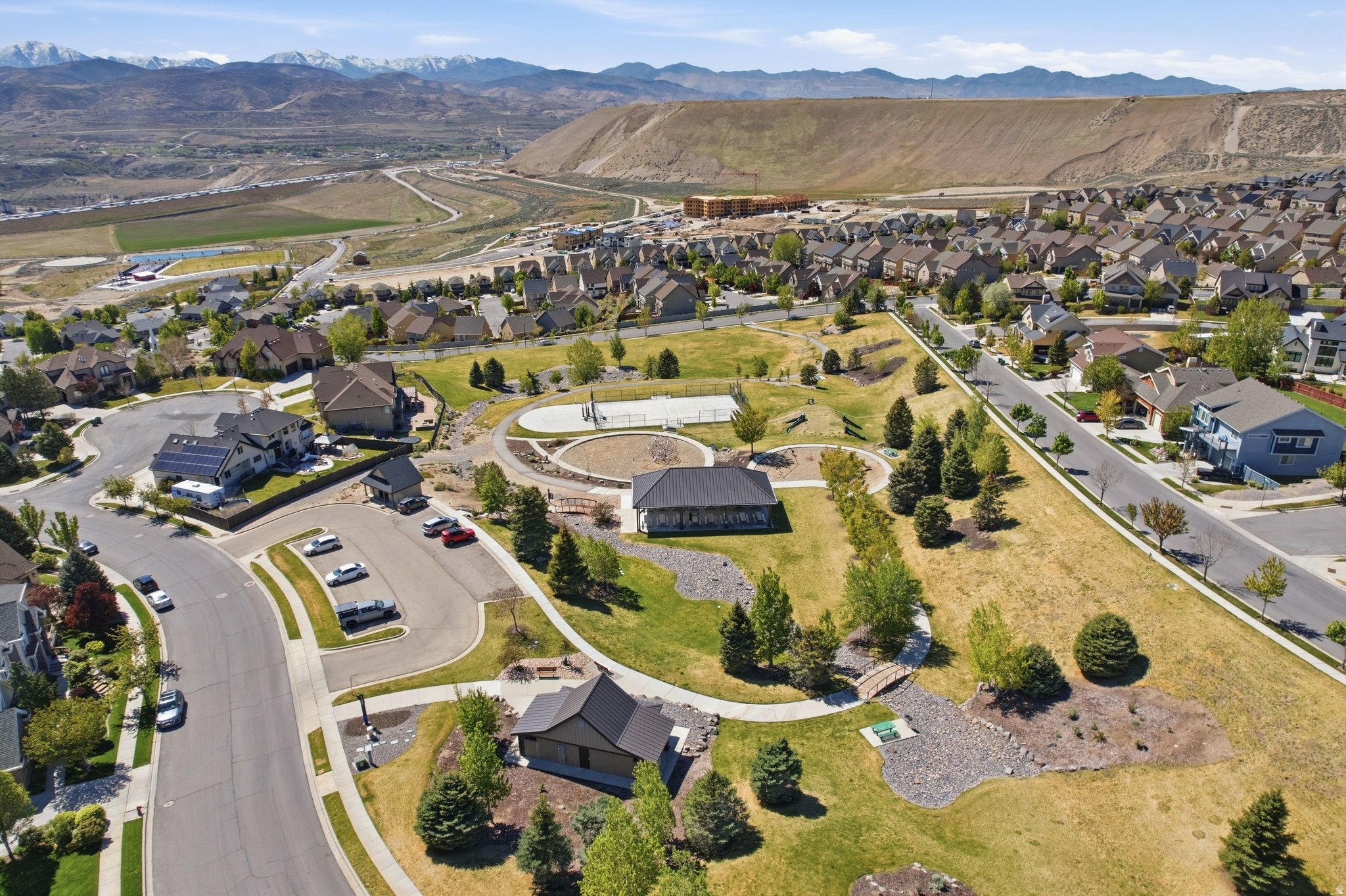 RIDGE - Residential