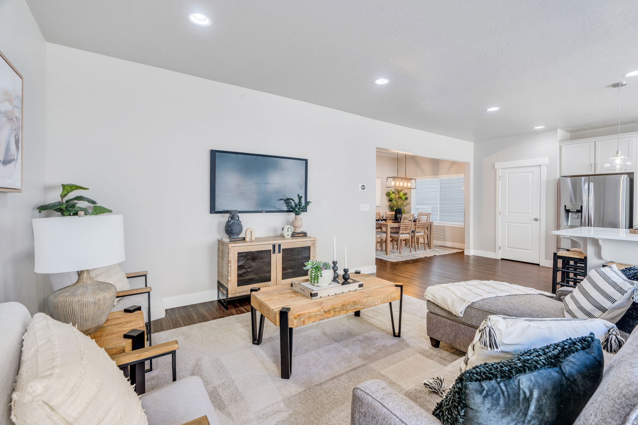 RIDGE - Residential