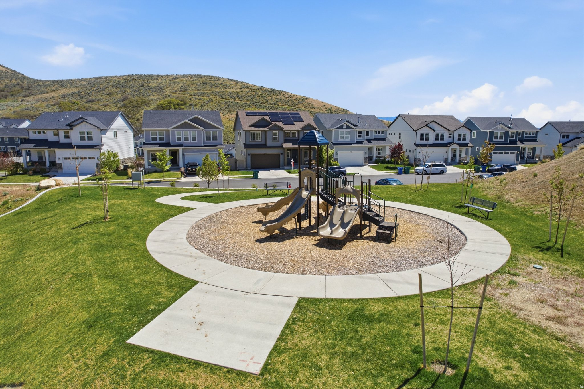 RIDGE - Residential