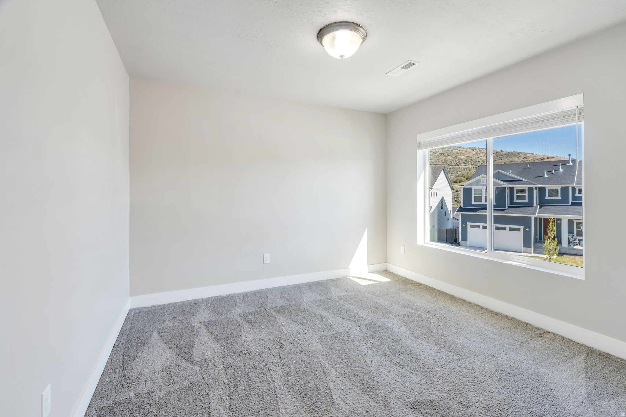 RIDGE - Residential