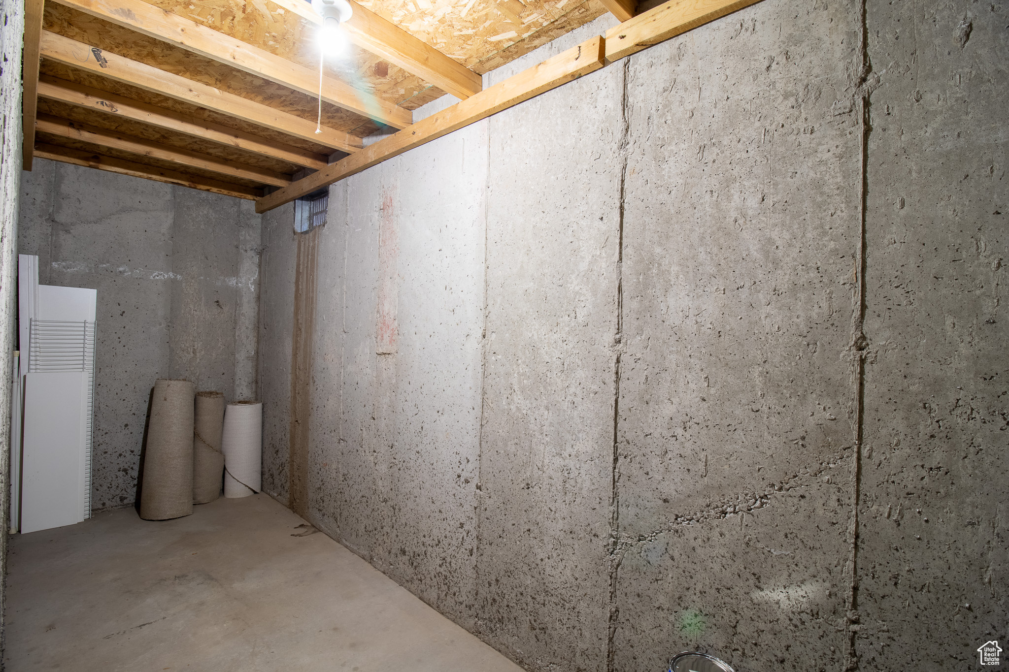 ANGEL CROSSING - Residential