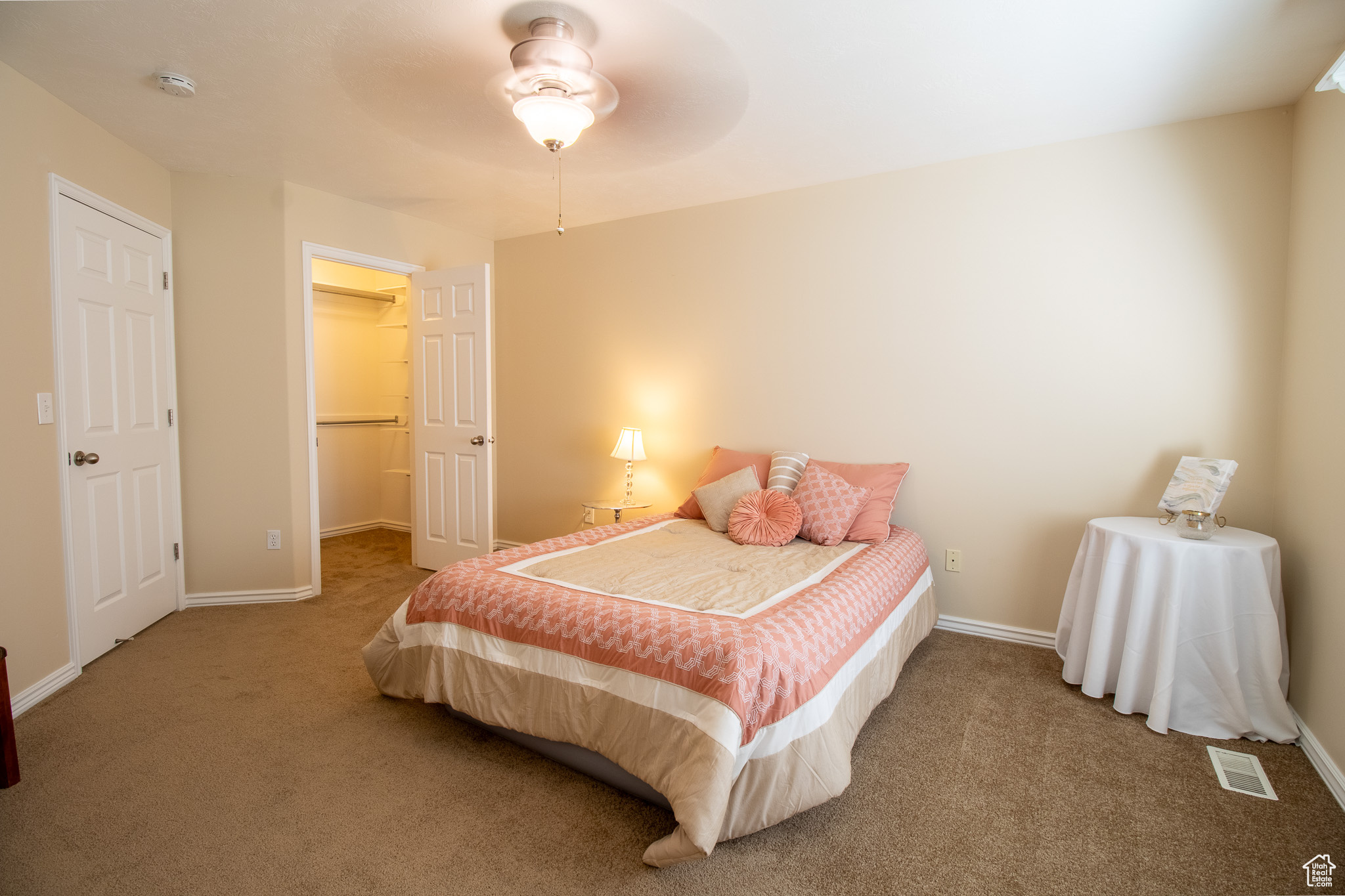 ANGEL CROSSING - Residential