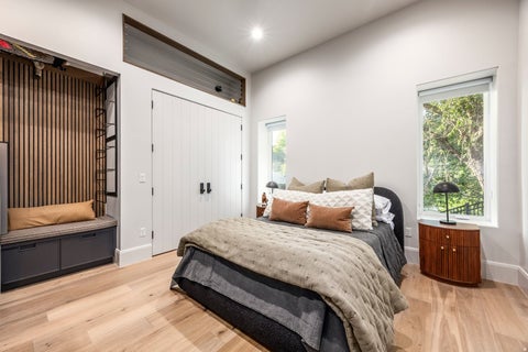 Tiny photo for 10188 S DIMPLE DELL LN E, Sandy, UT 84092 (MLS # 2184339)