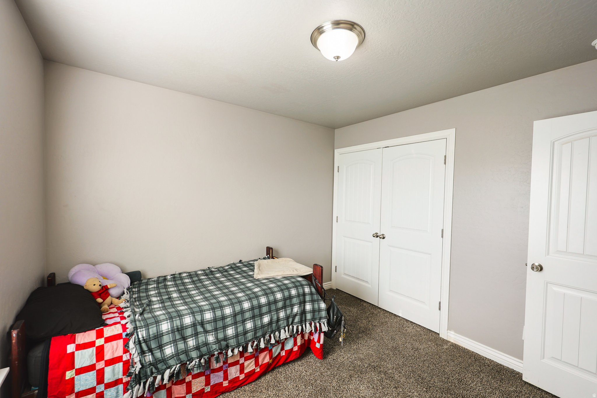 COLONIAL PARK - Residential