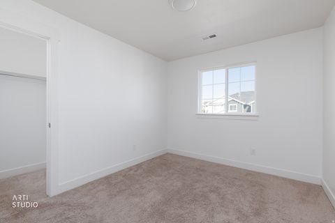 Tiny photo for 4758 E HIDDEN LOOP RD, Eagle Mountain, UT 84005 (MLS # 2122575)