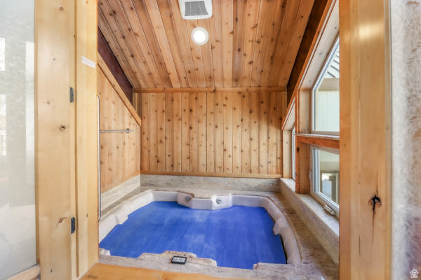 POWDER RIDGE - Residential