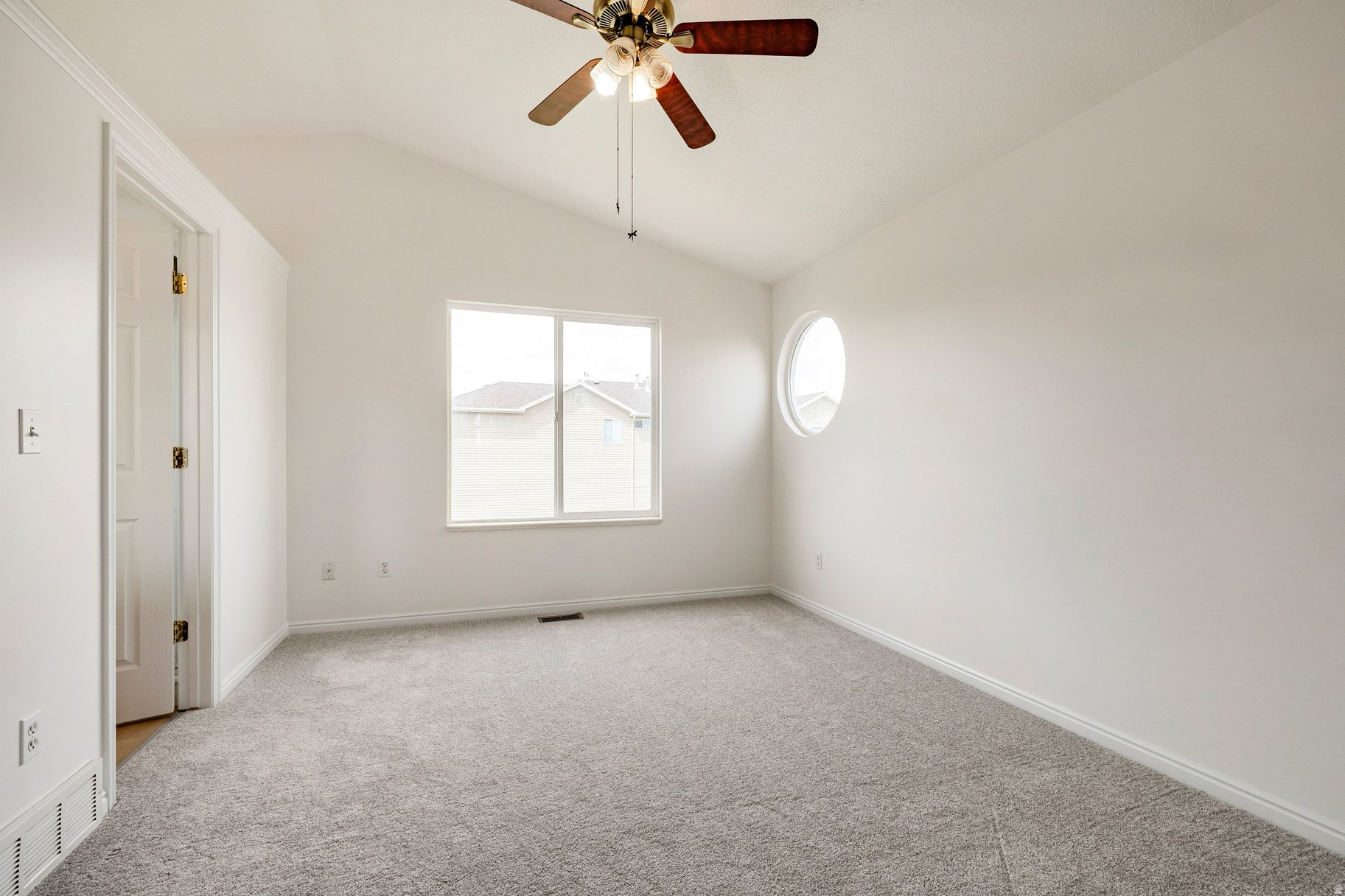 OLYMPIA PARK WEST - Residential