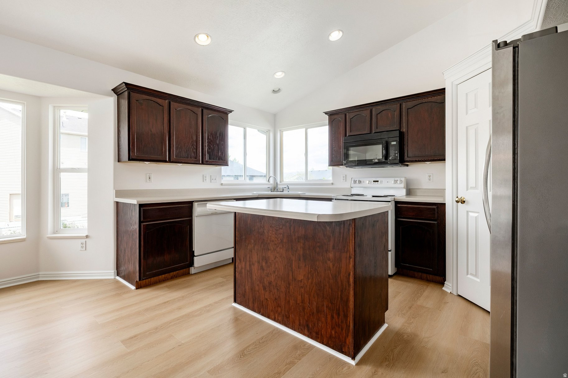 OLYMPIA PARK WEST - Residential