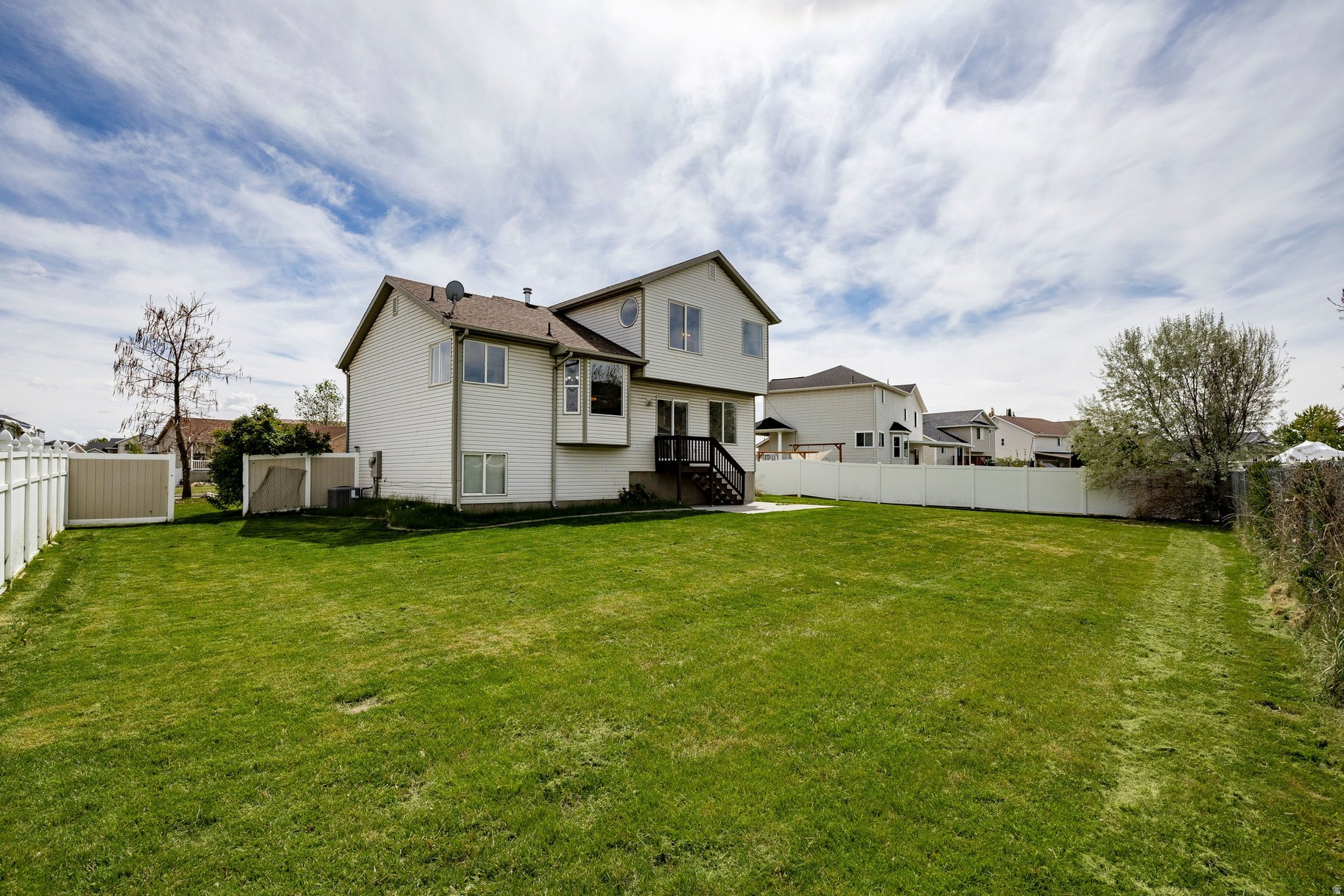 OLYMPIA PARK WEST - Residential