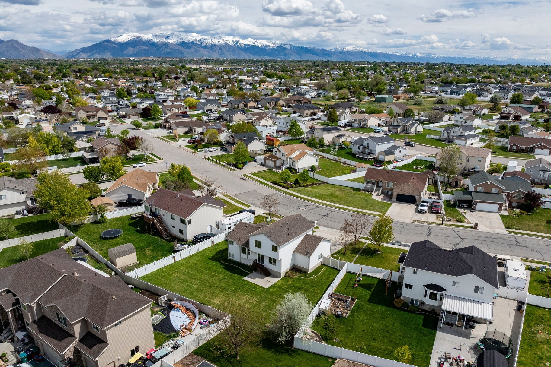 OLYMPIA PARK WEST - Residential