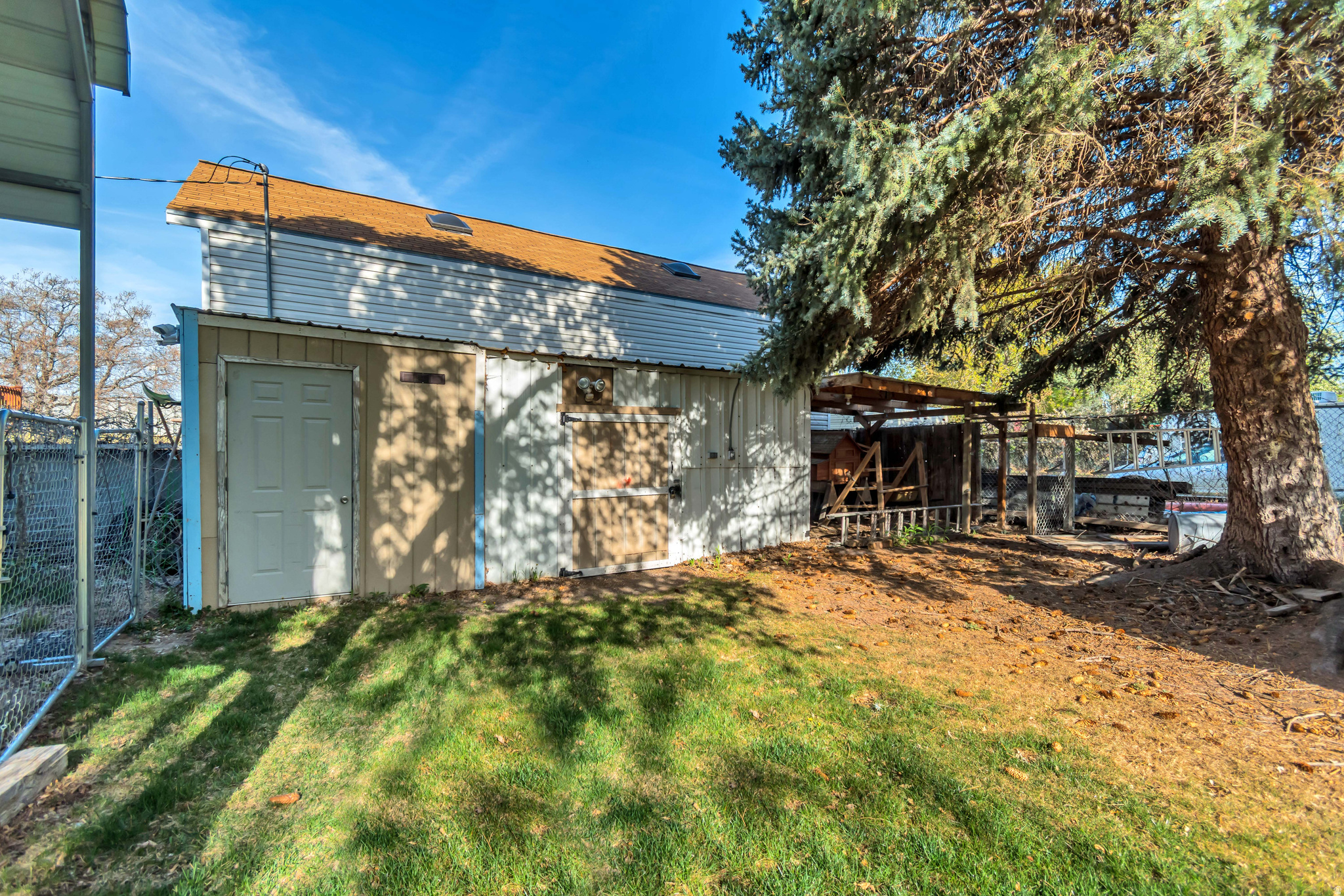 HARRIS - Residential