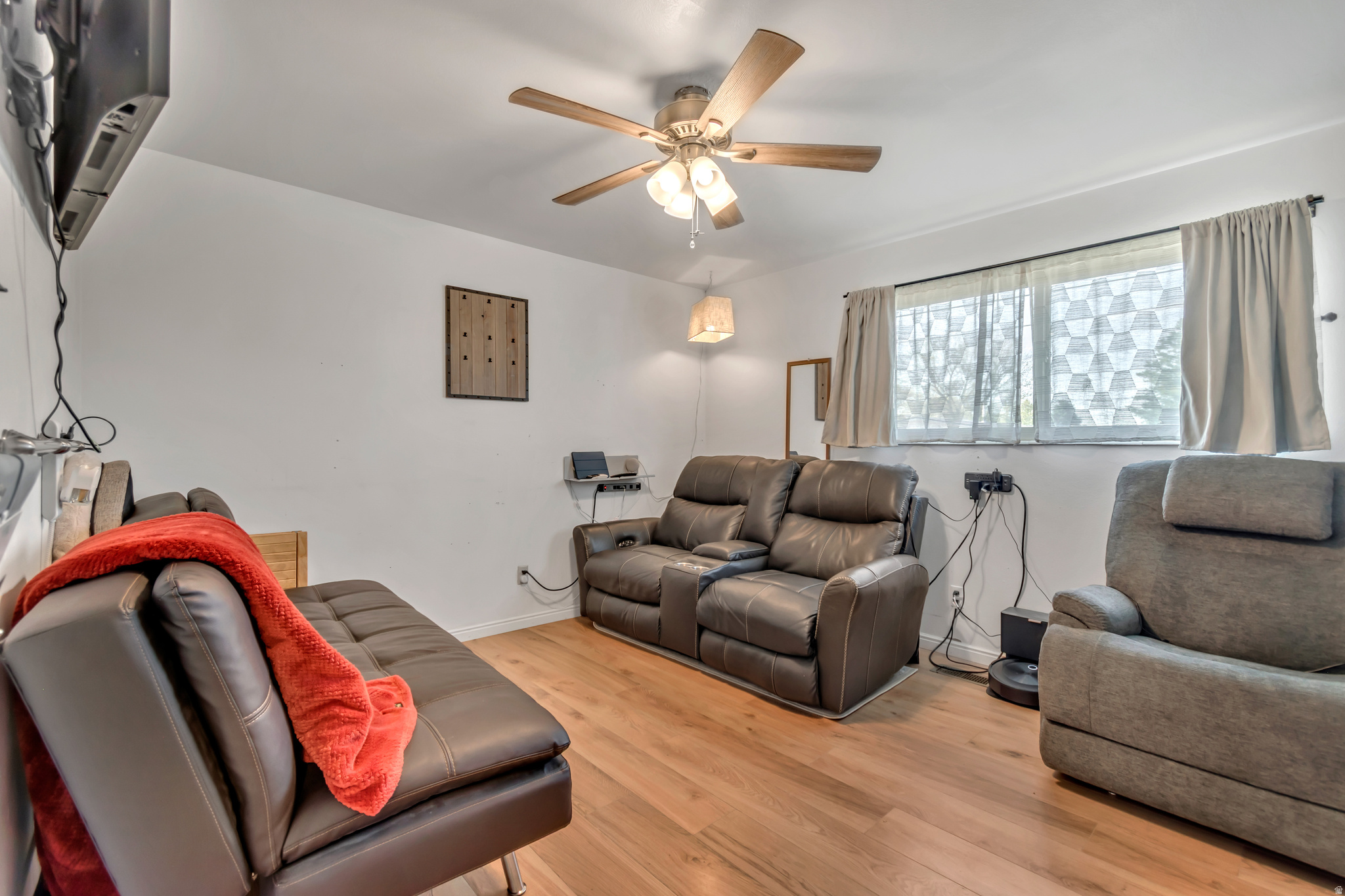 HARRIS - Residential