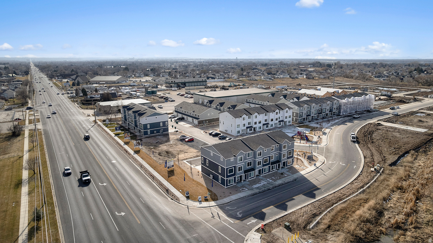 DIXON CREEK - Residential