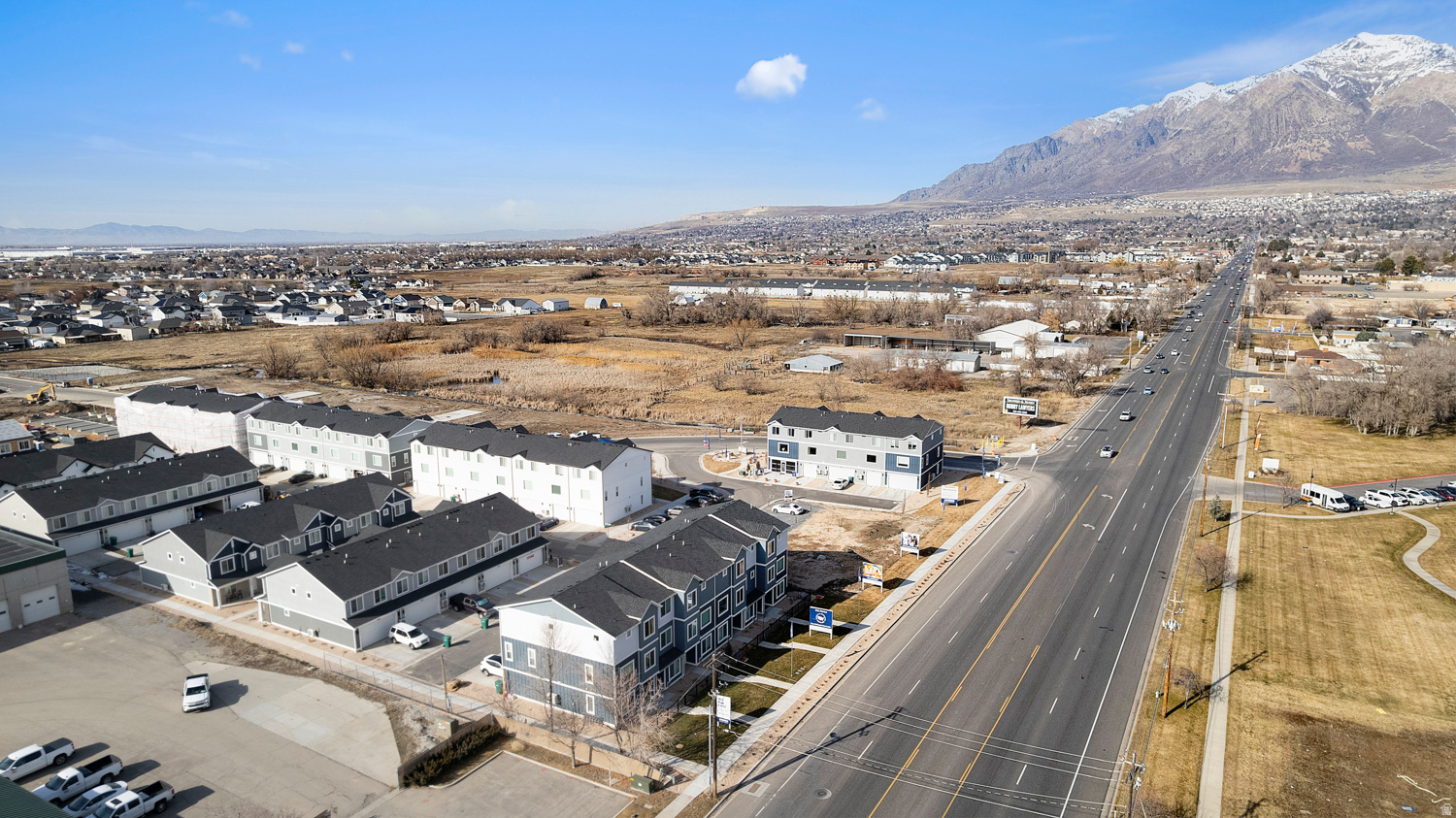 DIXON CREEK - Residential