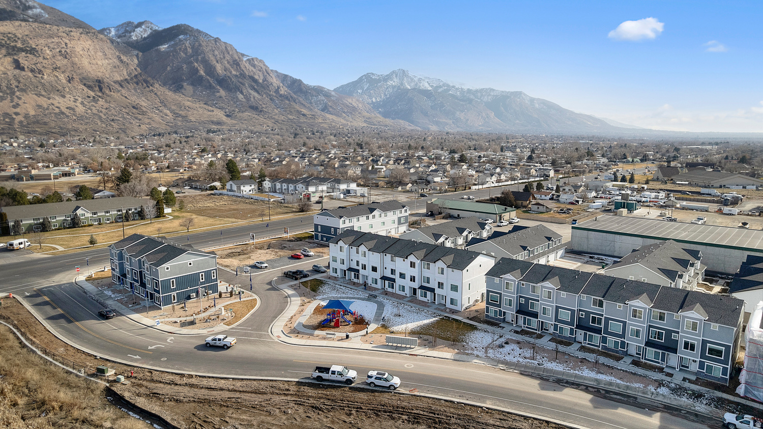 DIXON CREEK - Residential