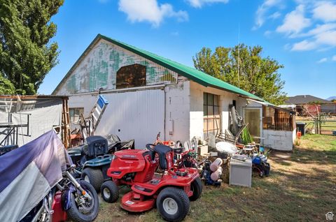 Tiny photo for 1122 N 1500 W, Clinton, UT 84015 (MLS # 2113376)