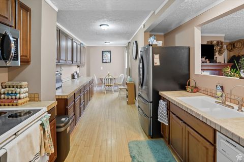Tiny photo for 1122 N 1500 W, Clinton, UT 84015 (MLS # 2113376)