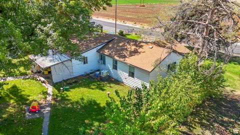 Tiny photo for 1122 N 1500 W, Clinton, UT 84015 (MLS # 2113376)
