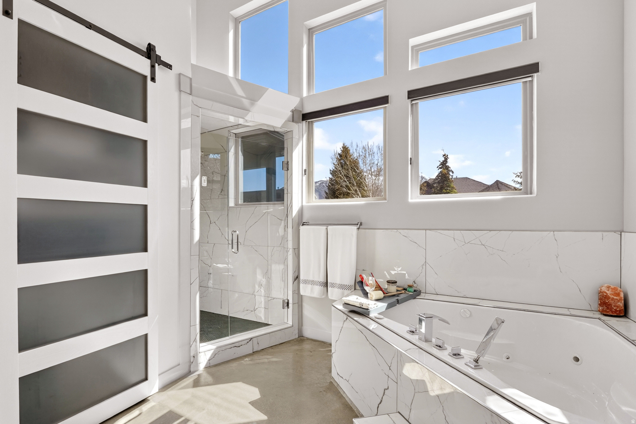 SUNCREST-THE POINTE - Residential