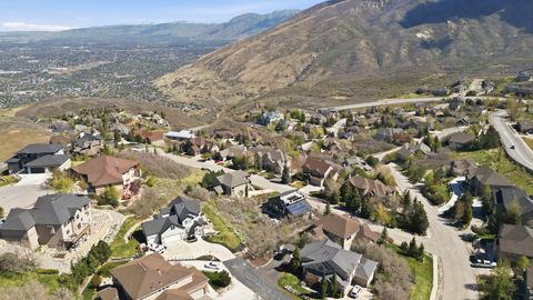 Tiny photo for 14902 S SADDLE LEAF CT E, Draper, UT 84020 (MLS # 2154887)