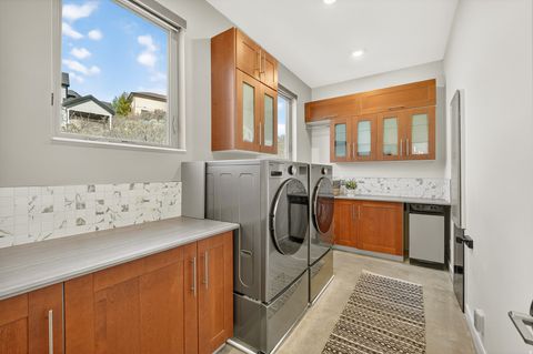 Tiny photo for 14902 S SADDLE LEAF CT E, Draper, UT 84020 (MLS # 2154887)
