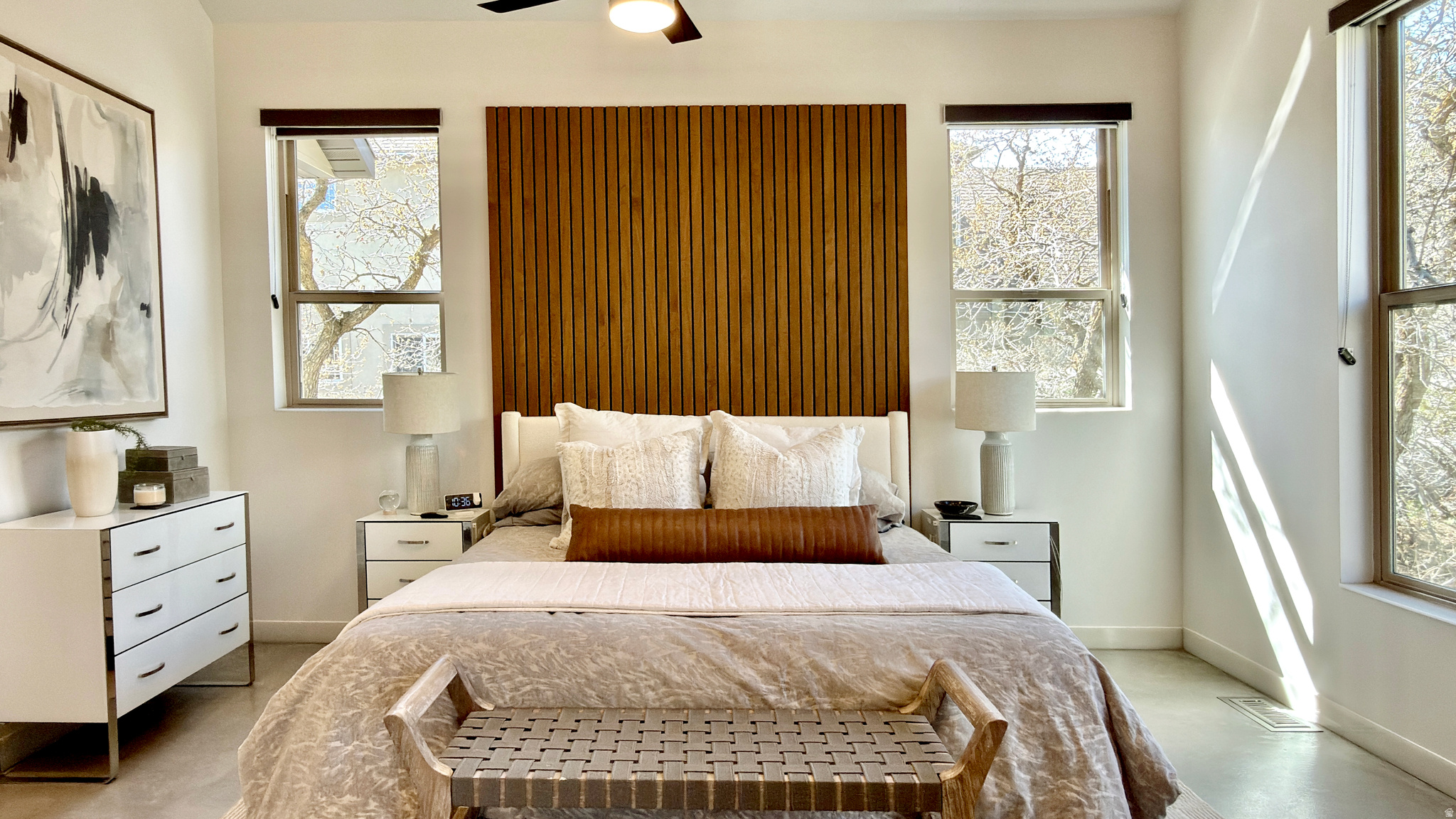 SUNCREST-THE POINTE - Residential