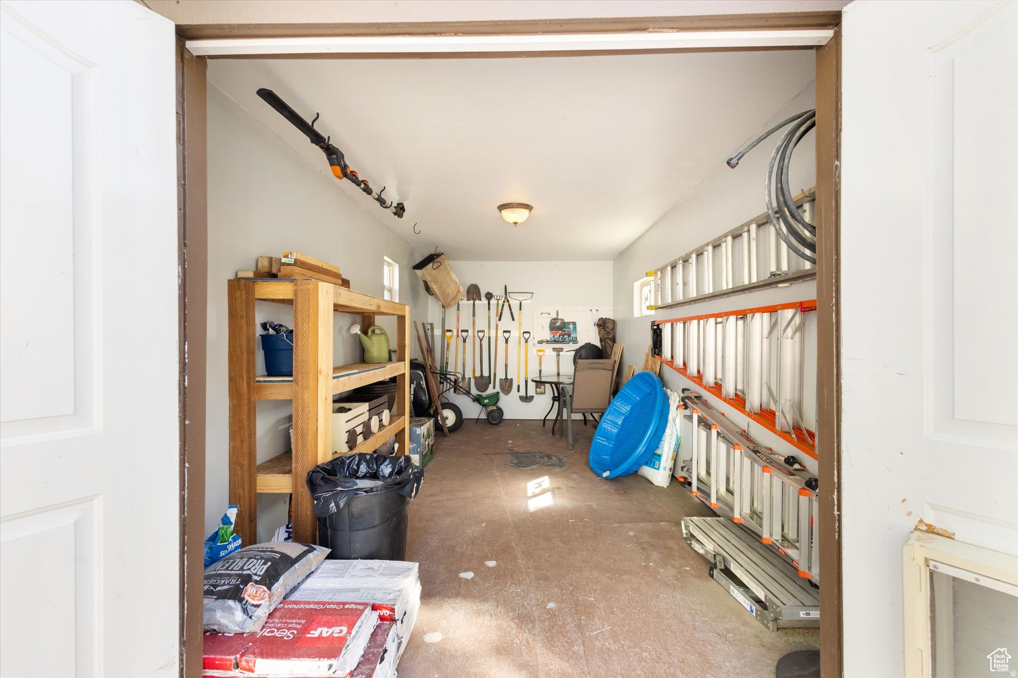 HAMILTON FARMS - Residential