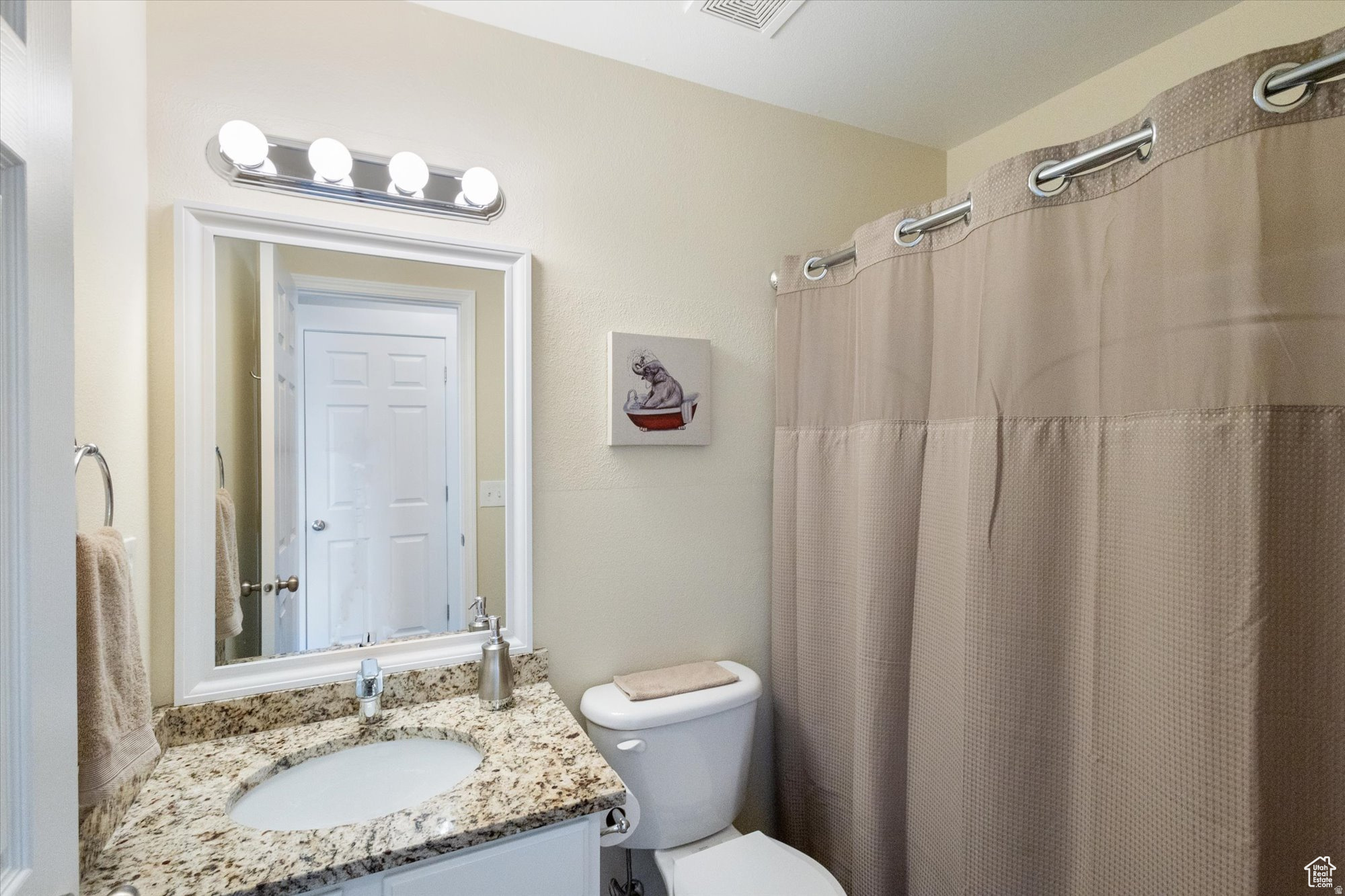 HAMILTON FARMS - Residential