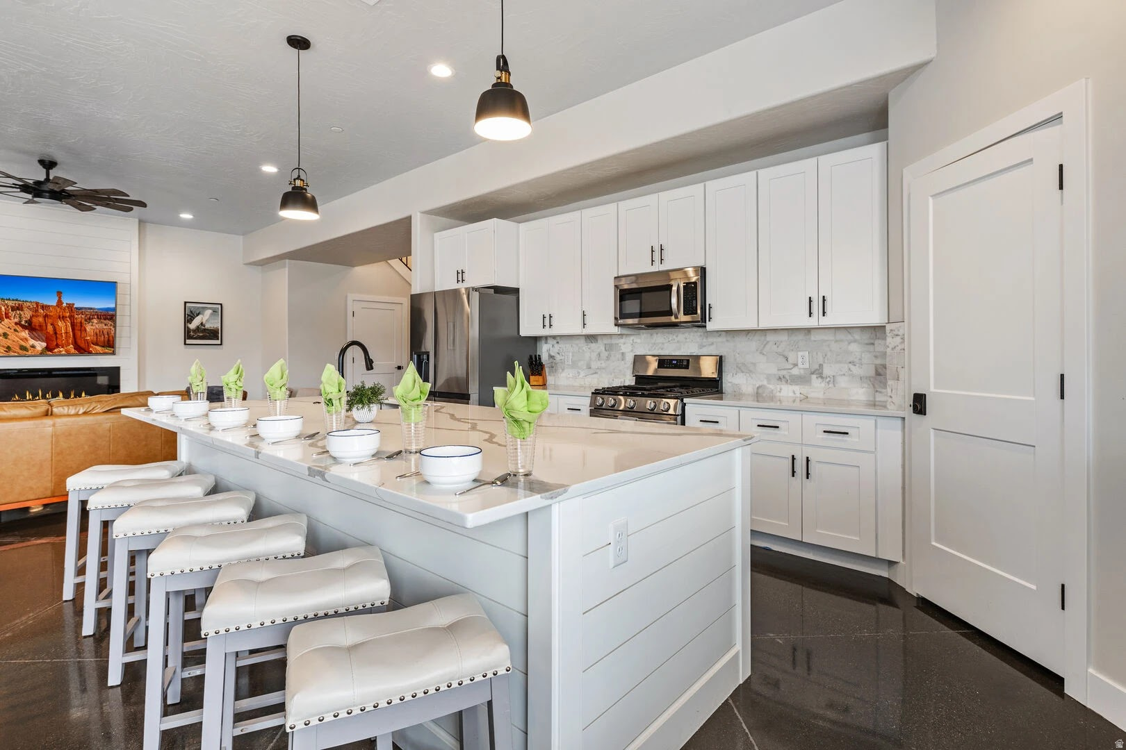 MARLA AT ELIM VALLEY PH 1 - Residential